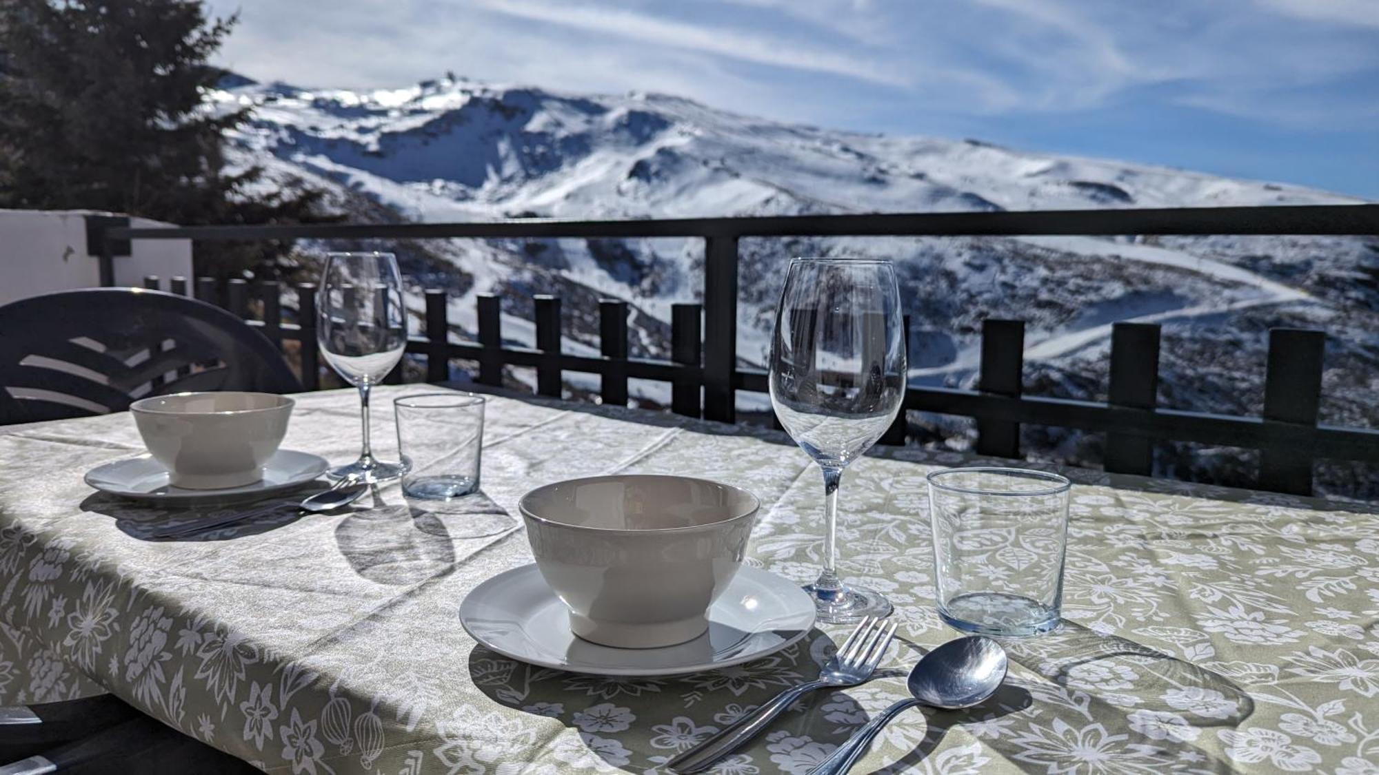 Apartamento Nievesol Con 2 Parking Y Wifi Lägenhet Sierra Nevada Exteriör bild