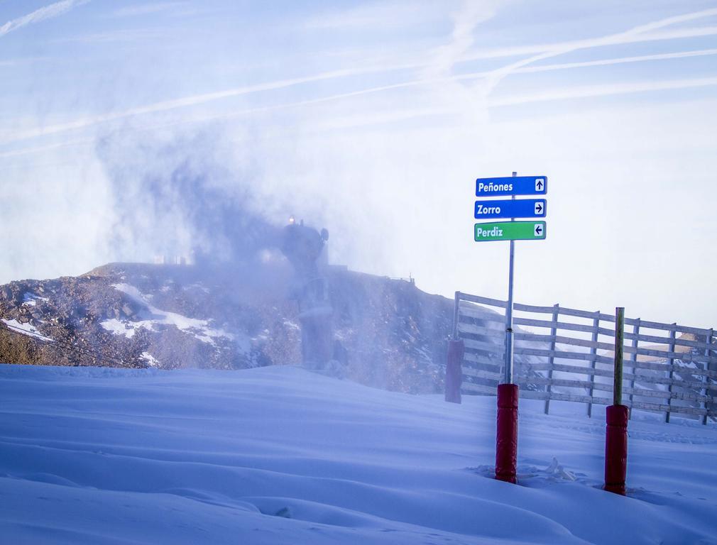 Apartamento Nievesol Con 2 Parking Y Wifi Lägenhet Sierra Nevada Exteriör bild